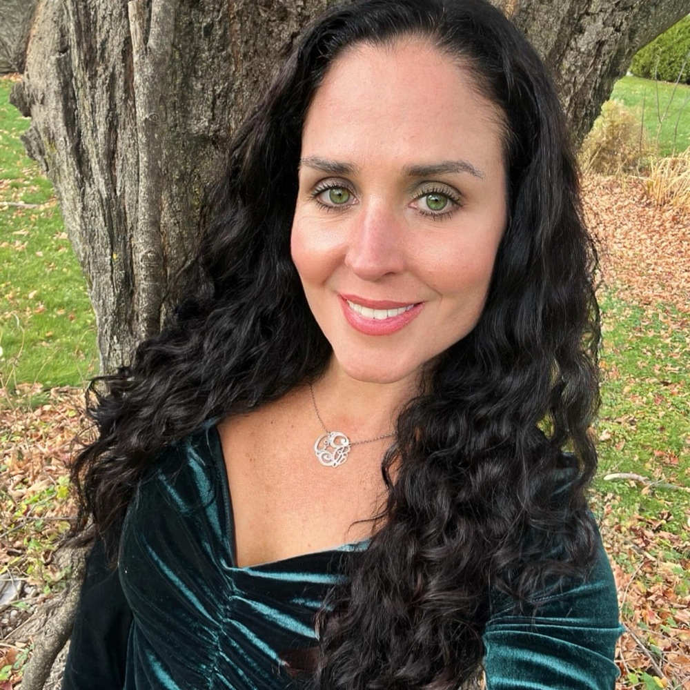 Meet your Posher, Carrie